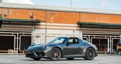 Chi tiết fv88 top 911 Targa kèm giá lăn bánh (05/2026)