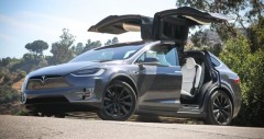 fv88 link Model X 2025: hình ảnh, thông số, giá bán (05/2026)