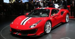 Chi tiết siêu xe fv88 nhà cái 488 Pista kèm giá bán (05/2026)
