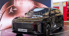 fv88 top Lạc Hồng 900 LX - SUV dành cho nguyên thủ: Hình ảnh, thông số kỹ thuật và giá bán (05/2026)