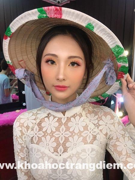 New-fv885-khoang-hanh-khach