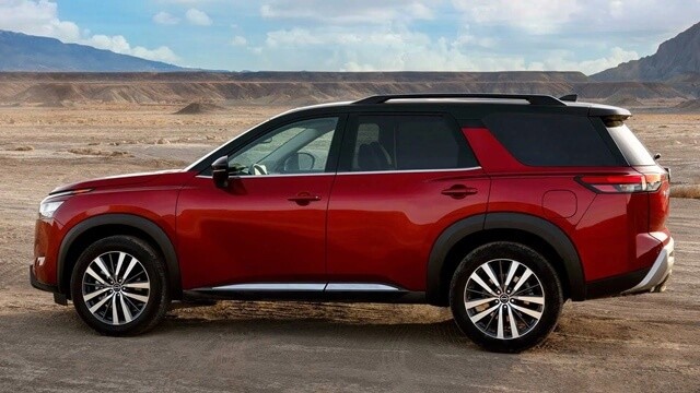 Nissan-Pathfinder-than-xe