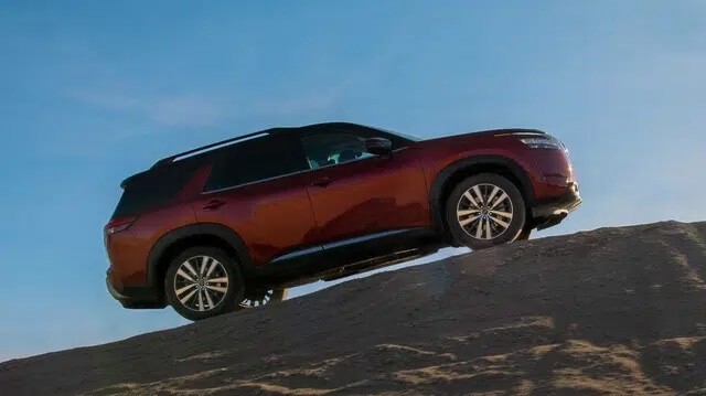 Nissan-Pathfinder