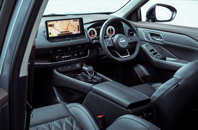 Nissan-X-Trail-2025-khoang-lai