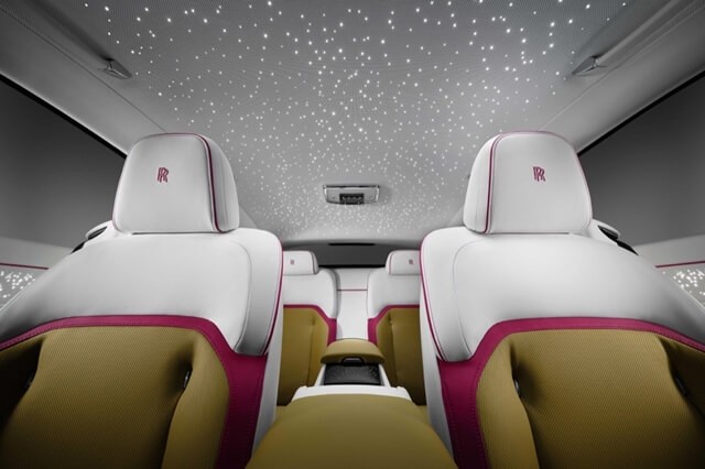 Rolls-Royce-Spectre-tran-xe