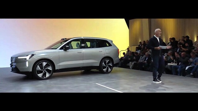 Volvo-EX90-ra-mat