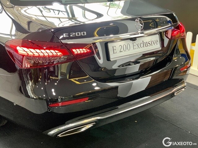 can-sau-xe-mercedes-benz-e200-exclusive