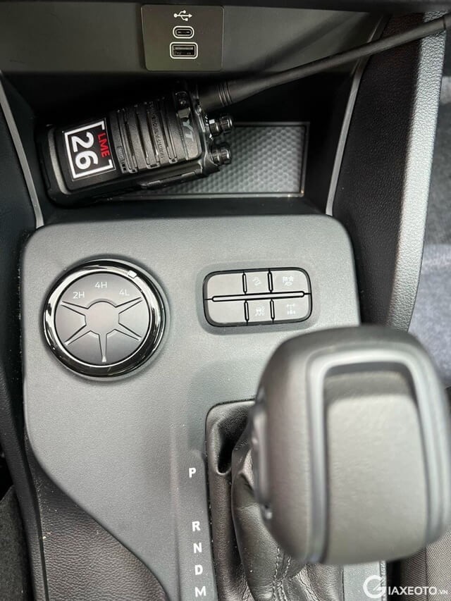 can-so-xe-ford-ranger-xls-2023