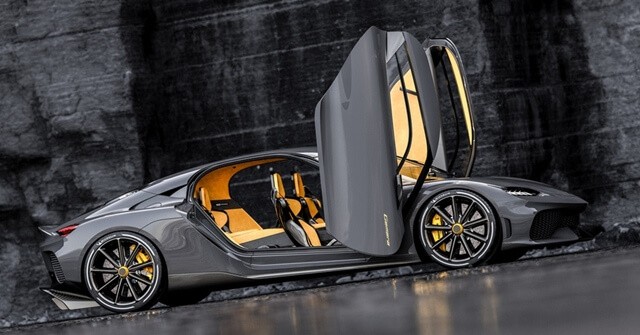 cua-xe-koenigsegg-gemera