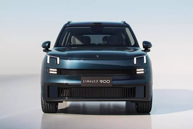 dau-xe-lynk-co-900