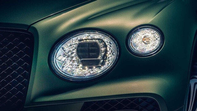 den-pha-bentley-bentayga