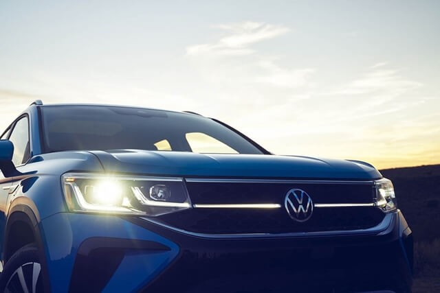 den-xe-volkswagen-taos