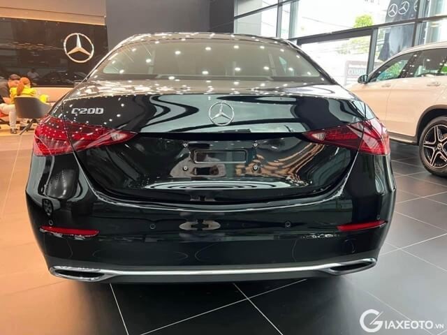 duoi-xe-fv88-benz-C200