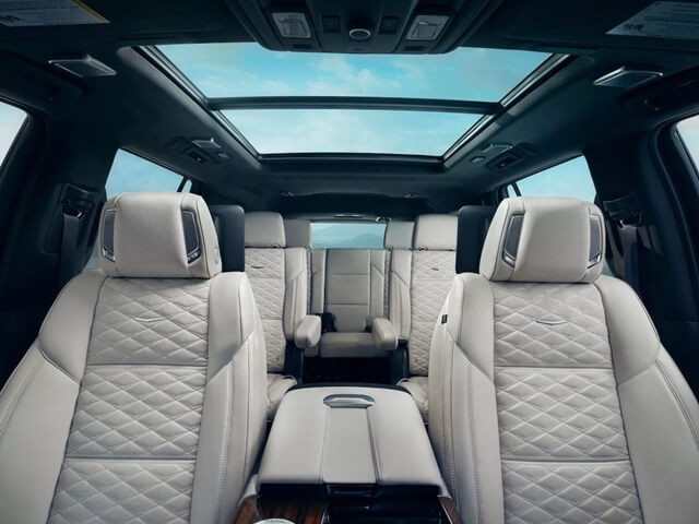 ghe-ngoi-xe-cadillac-escalade-2025