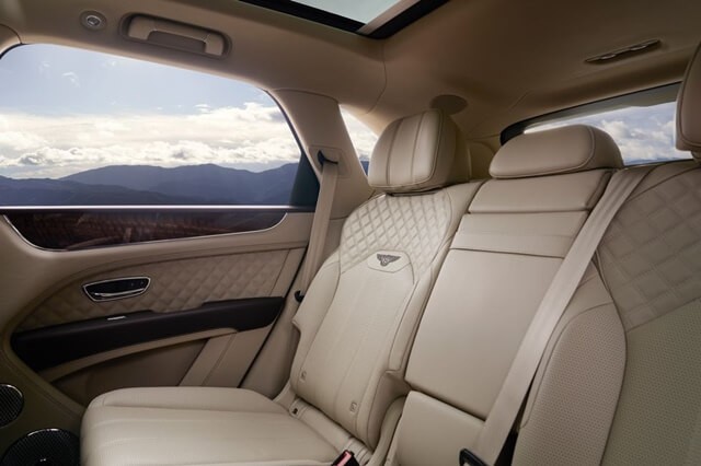 ghe-sau-bentley-bentayga-2021