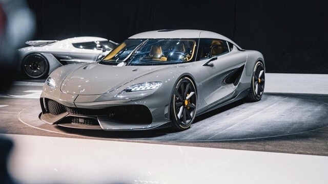 gia-xe-koenigsegg-gemera