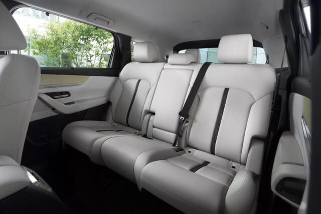 hang-ghe-thu-3-xe-mazda-cx-80