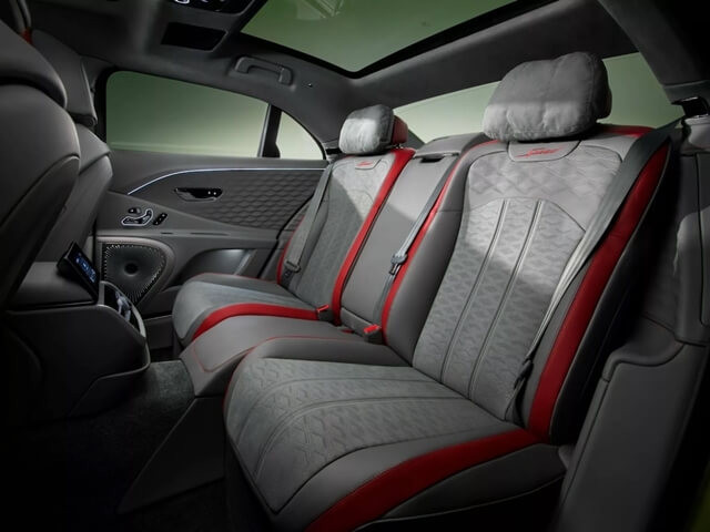 hang-ghe-vip-bentley-flying-spur-2025