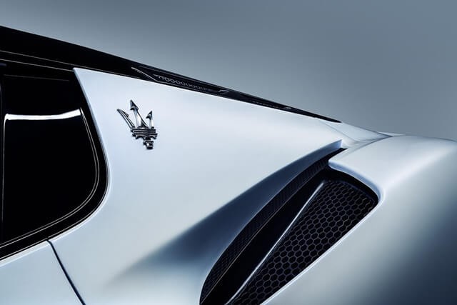 hoc-gio-than-xe-maserati-mc20