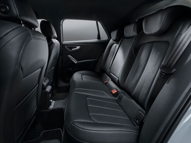 khoang-hanh-khach-audi-q2