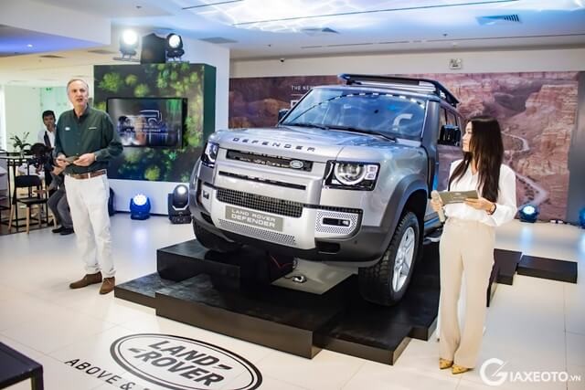 land-rover-defender-the-he-moi-ra-mat-tai-viet-nam