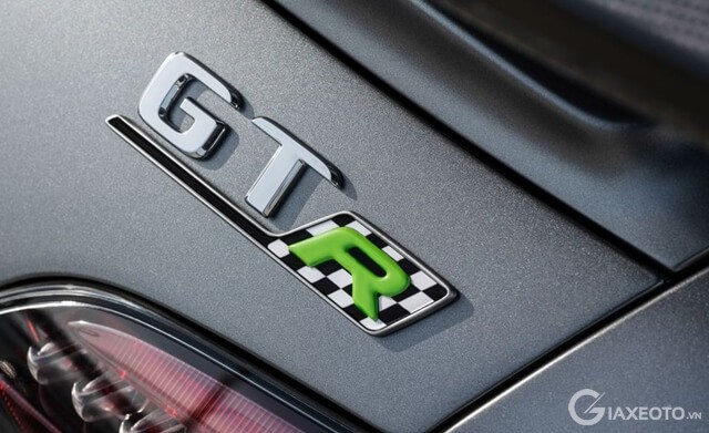logo-xe-mercedes-amg-gt-r