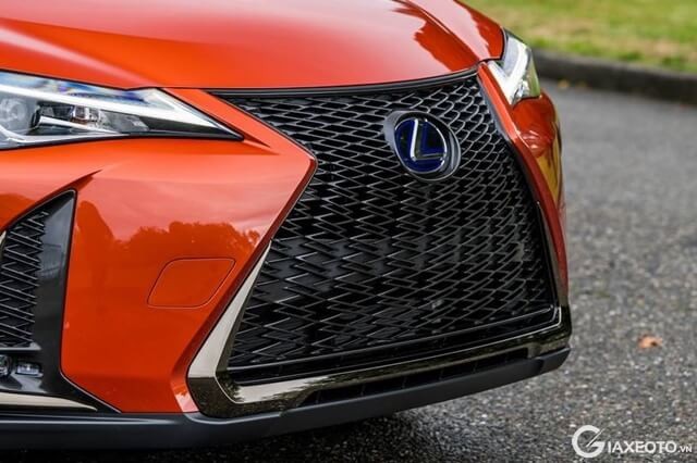luoi-tan-nhiet-xe-lexus-ux-250h