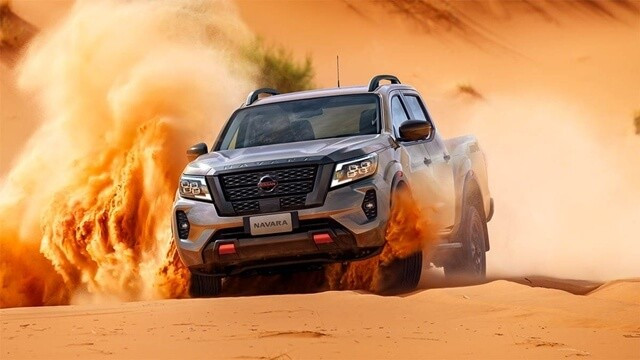 ngoai-that-Nissan-Navara-2024