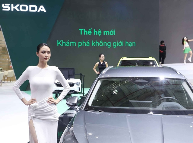 nguoi-mau-skoda-vms-2024-tre-trung