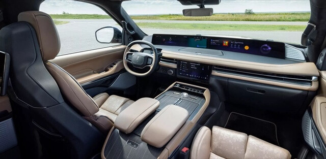 noi-that-lincoln-navigator-2025