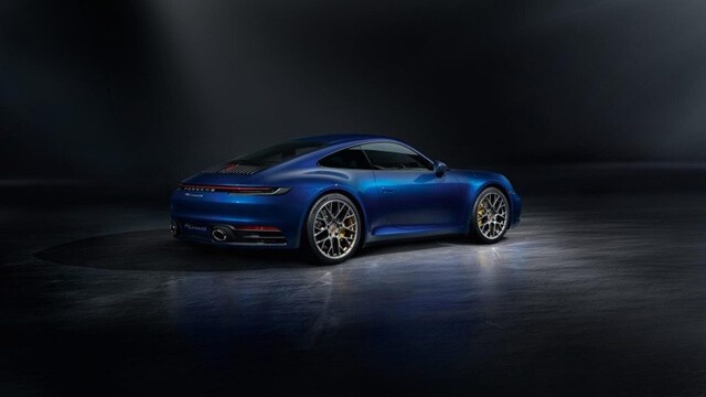 porsche-911-carrera-4s1
