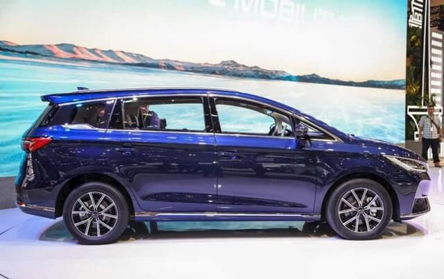 than-xe-byd-m6