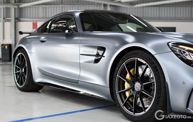 than-xe-mercedes-amg-gt-r