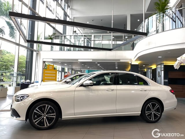than-xe-mercedes-benz-e180