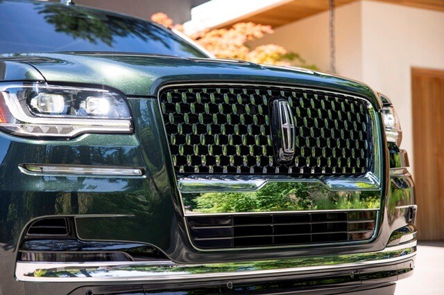 thiet-ke-dau-xe-lincoln-navigator